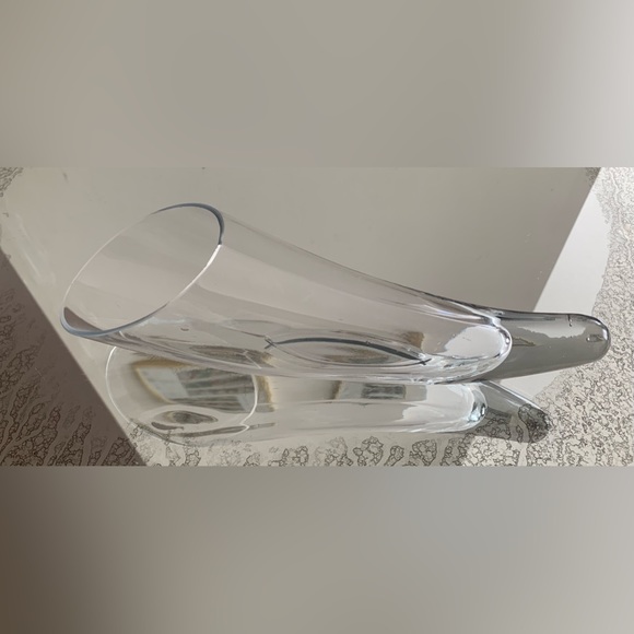 Glass Cornucopia/Horn Vase - Picture 2 of 7
